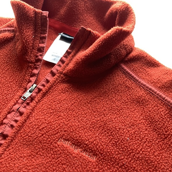Patagonia Sweatshirt - Picture 2 of 5